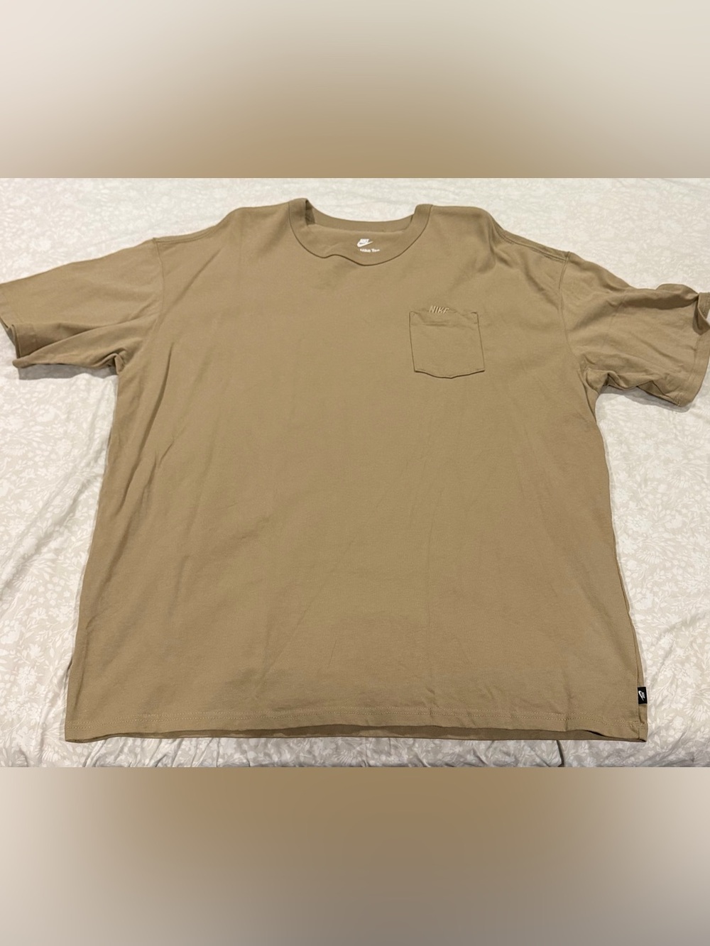 Nike Men’s Pocket Tee — Khaki Tan